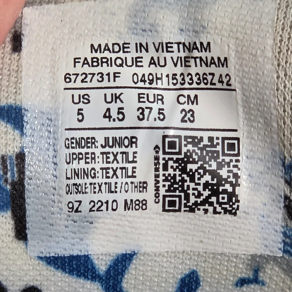 Converse All Star Madison Sneakers Junior 5 Blue Excellent Shark Pirate Print